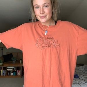 VINTAGE walt disney world oversized tee